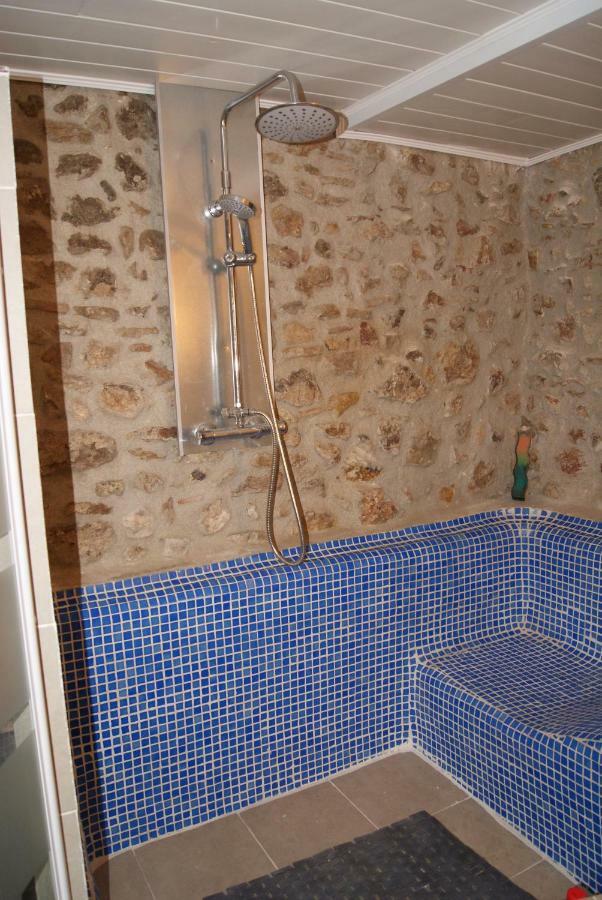 Apartament Codina 40 Apartment Torroella De Montgri Luaran gambar